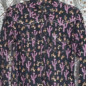 Cute Cowgirl Hardware Western Shirt•Woman’s Small or Girls 14/16